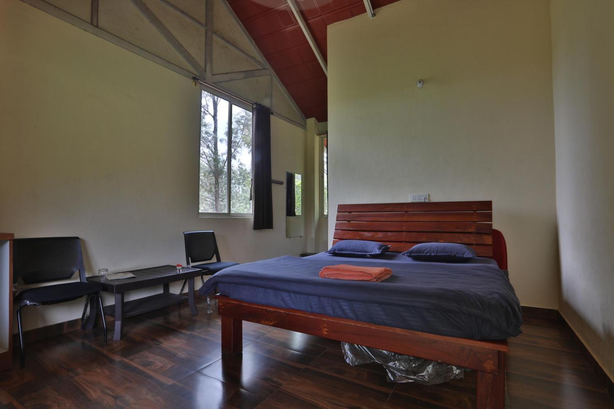 Trippr Chikkamagaluru Hostel Chikmagalur Exterior photo
