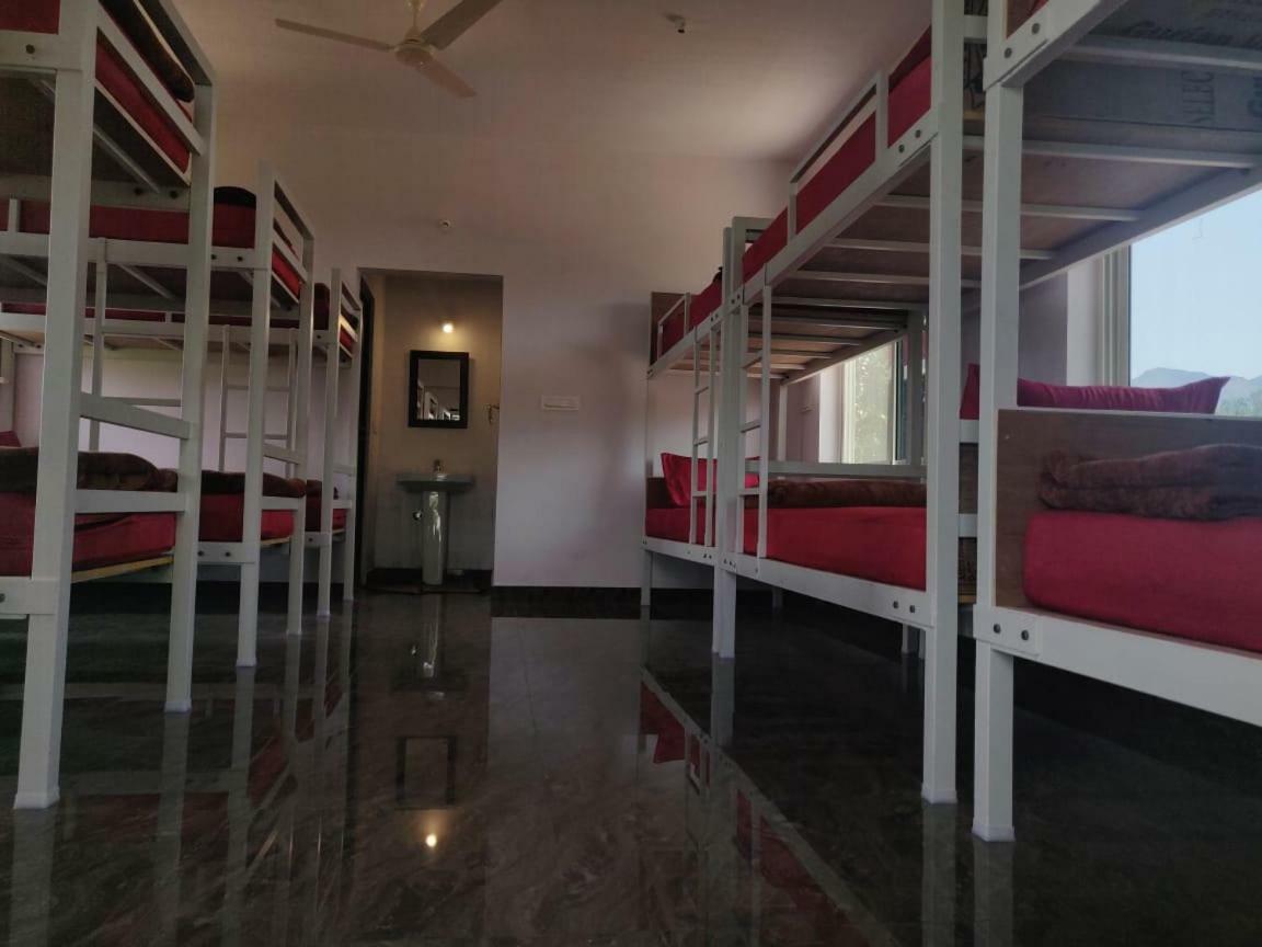 Trippr Chikkamagaluru Hostel Chikmagalur Exterior photo